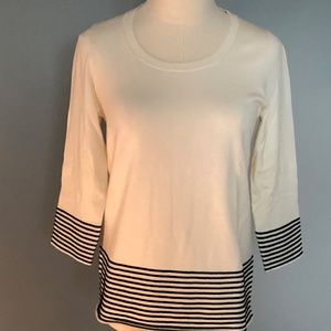 🌺NEW ANN TAYLOR 3/4 SLEEVE CREAM AND BLACK TOP SMALL